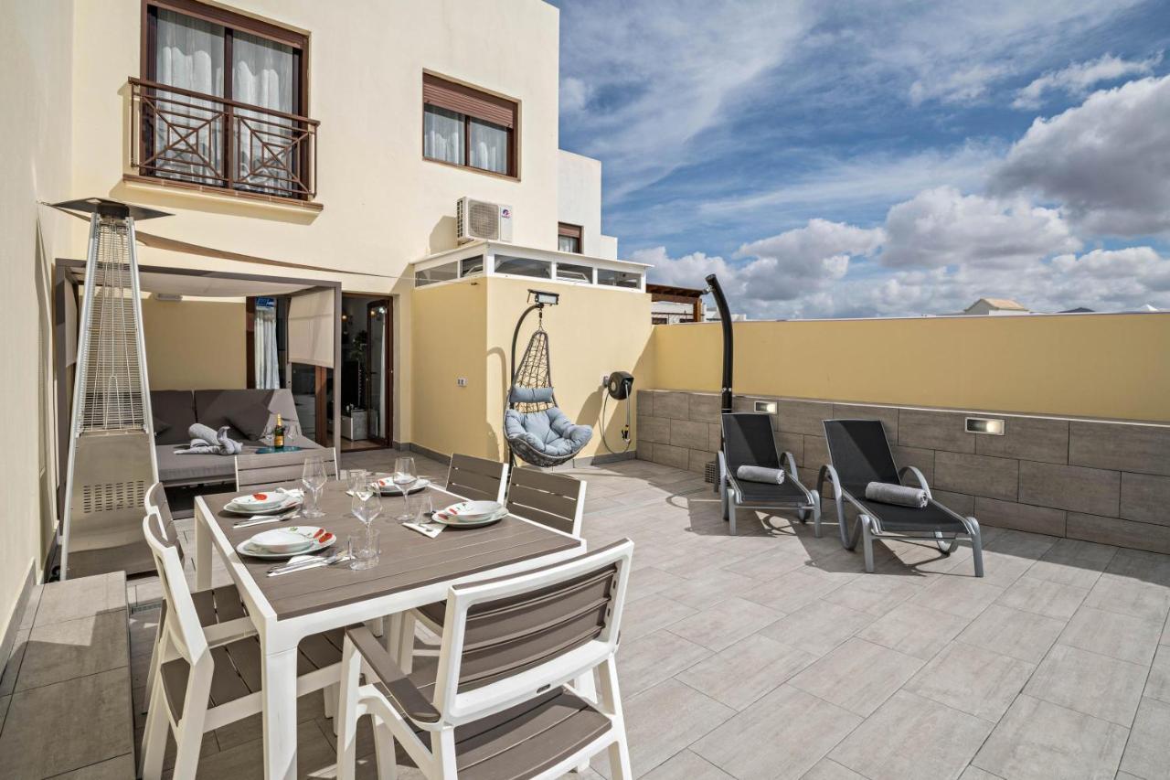 Villa Beatrice Плая Бланка Екстериор снимка